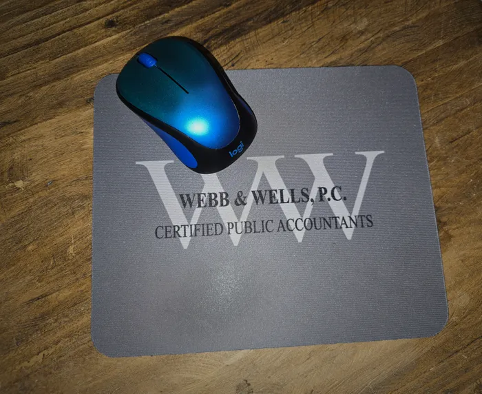 CustomPhoneWalletsNow.com - Custom Printed Rectangular Mouse Pad