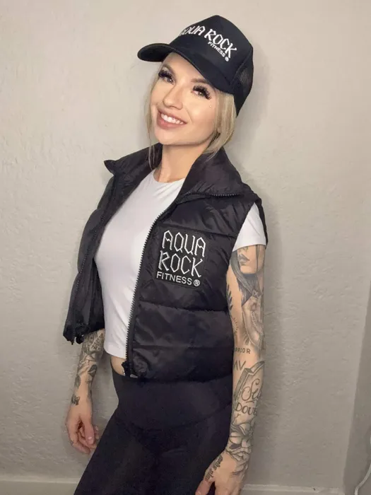 CustomPhoneWalletsNow.com