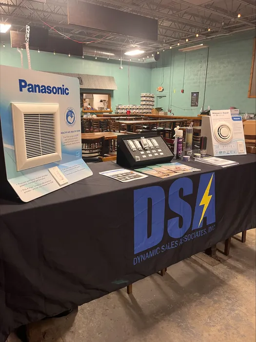 CustomPhoneWalletsNow.com - Custom Rectangle Table Covers