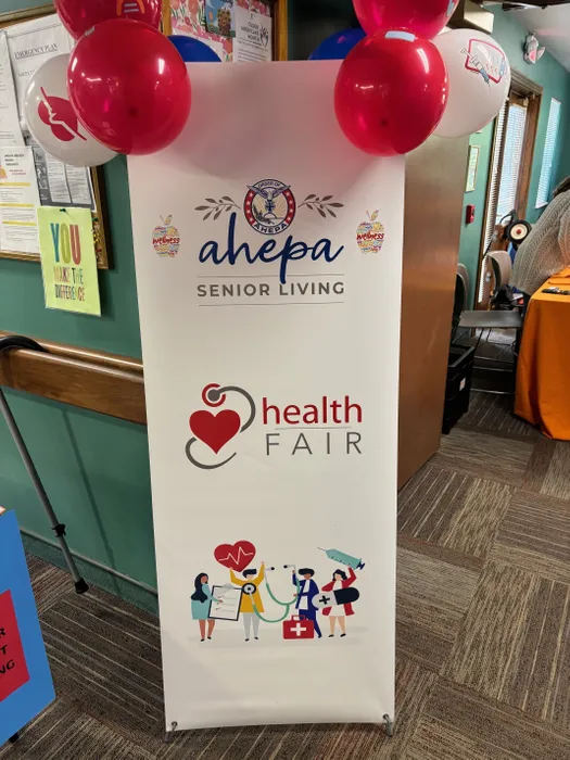 CustomPhoneWalletsNow.com