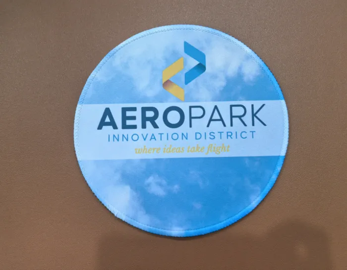 CustomPhoneWalletsNow.com - Custom Round Mouse Pad