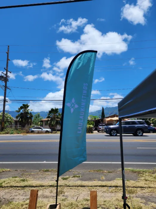 CustomPhoneWalletsNow.com - Feather Flag