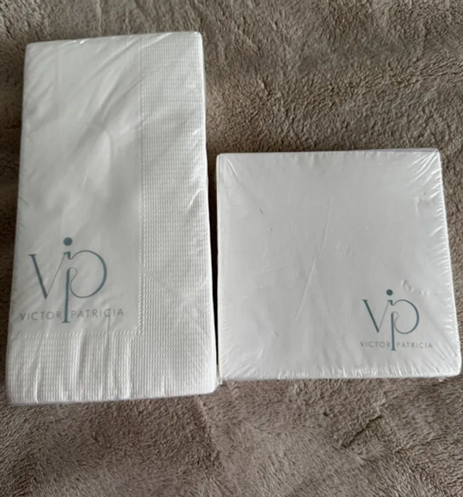 CustomPhoneWalletsNow.com - Custom Beverage Napkin