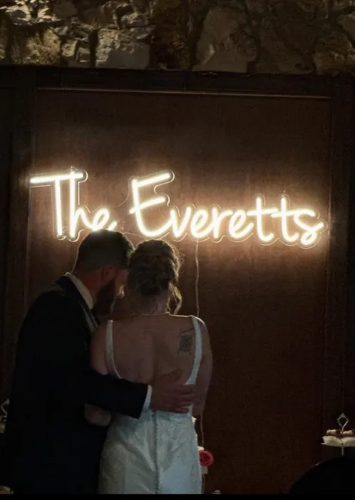 CustomPhoneWalletsNow.com - Custom Neon Sign