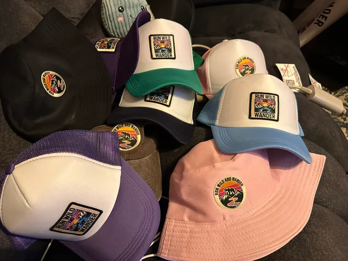 CustomPhoneWalletsNow.com - Woven Patches