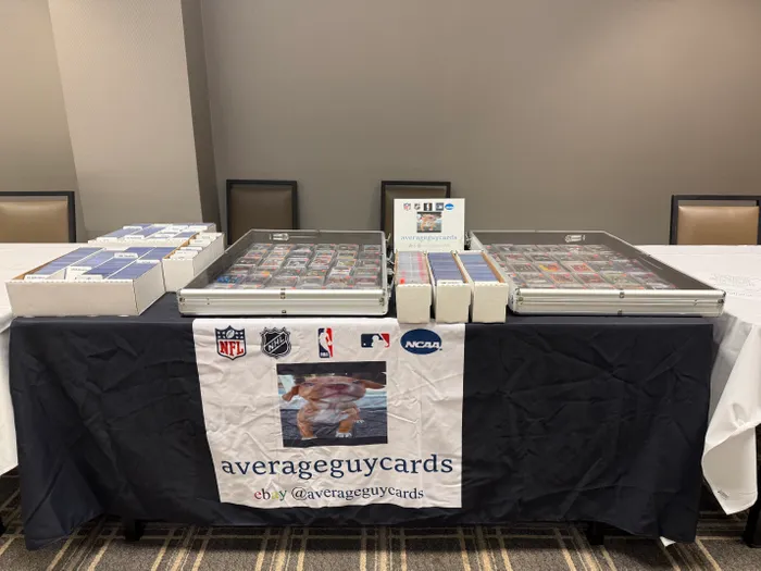 CustomPhoneWalletsNow.com - Custom Rectangle Table Covers