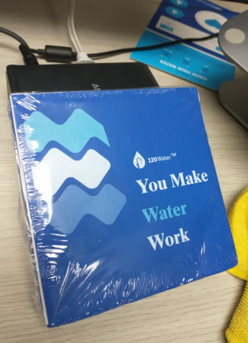 CustomPhoneWalletsNow.com - Custom Beverage Napkin