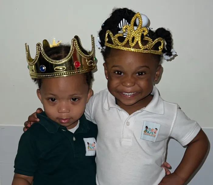 CustomPhoneWalletsNow.com - Woven Patches