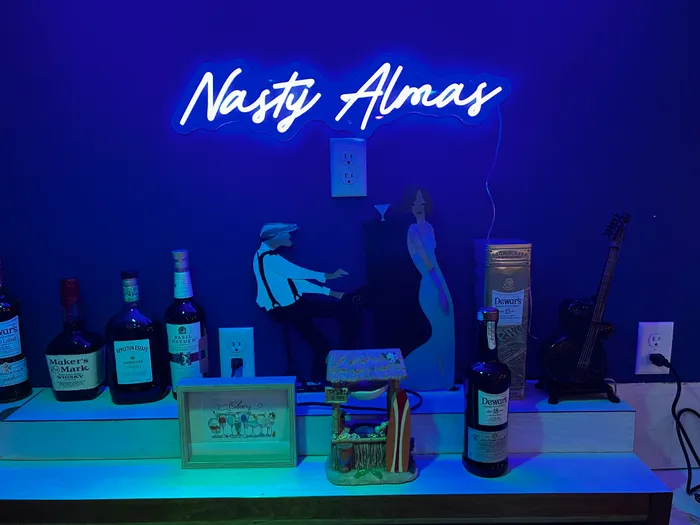 CustomPhoneWalletsNow.com - Custom Neon Sign