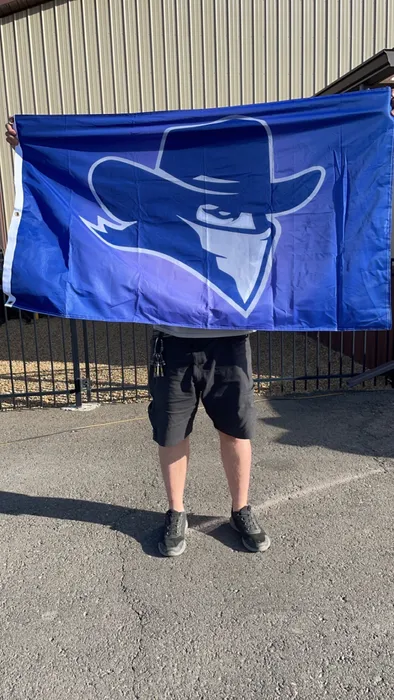 CustomPhoneWalletsNow.com