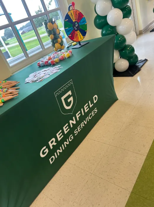 CustomPhoneWalletsNow.com - Custom Rectangle Table Covers