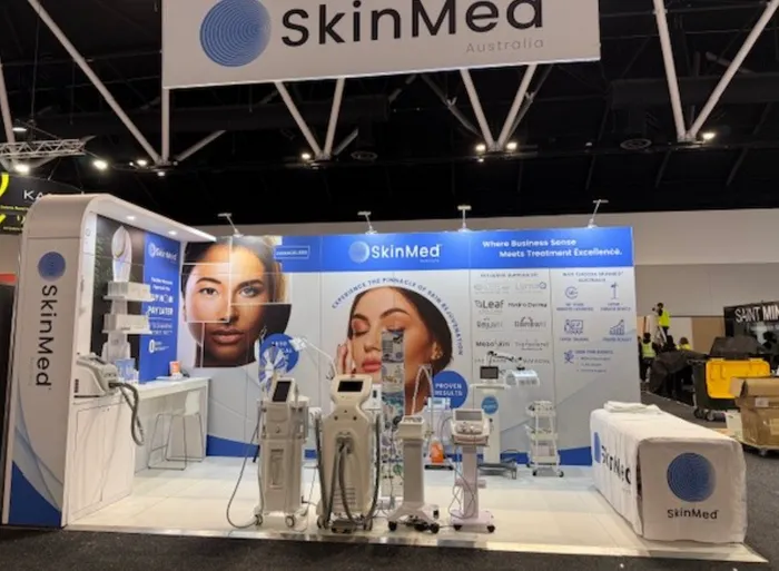 CustomPhoneWalletsNow.com - Custom Rectangle Table Covers