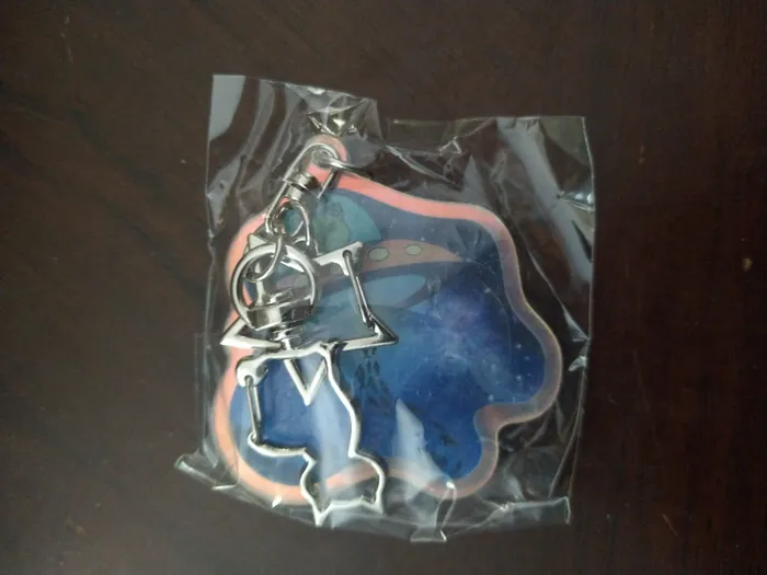 CustomPhoneWalletsNow.com - Acrylic Keychain Deal