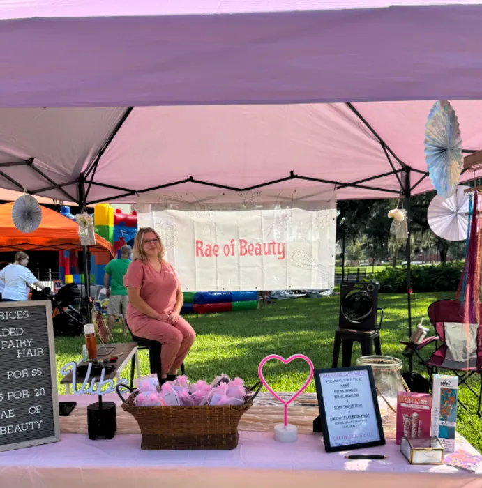 CustomPhoneWalletsNow.com - Vinyl Mesh Banners