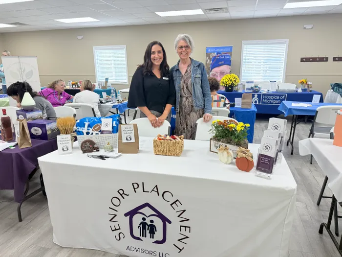 CustomPhoneWalletsNow.com - Custom Rectangle Table Covers