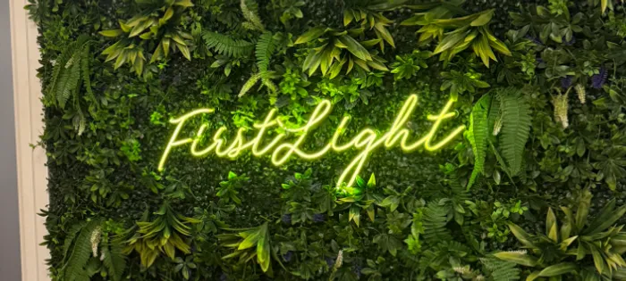 CustomPhoneWalletsNow.com - Custom Neon Sign