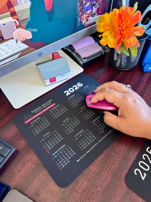 CustomPhoneWalletsNow.com - Custom Printed Rectangular Mouse Pad