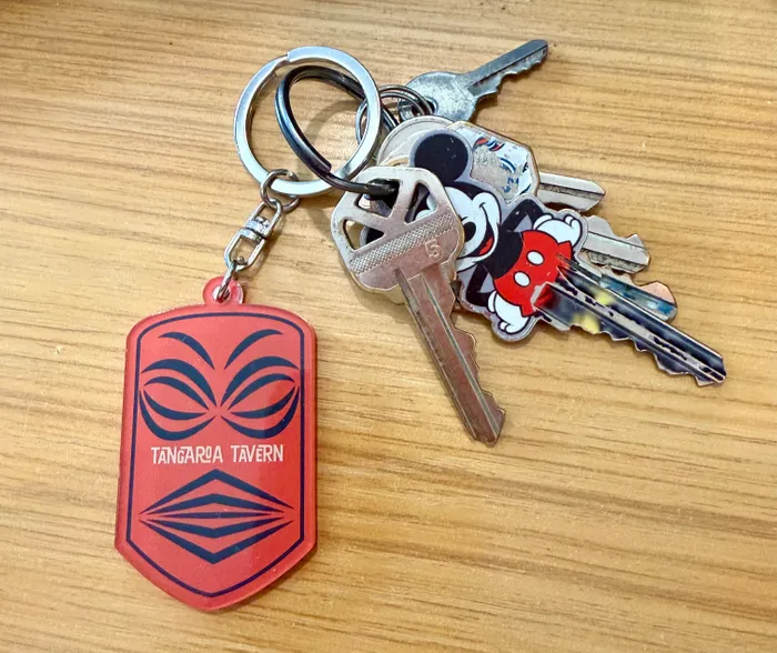 CustomPhoneWalletsNow.com - Acrylic Keychain