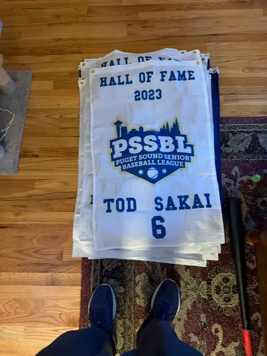 CustomPhoneWalletsNow.com - Rectangle Flag