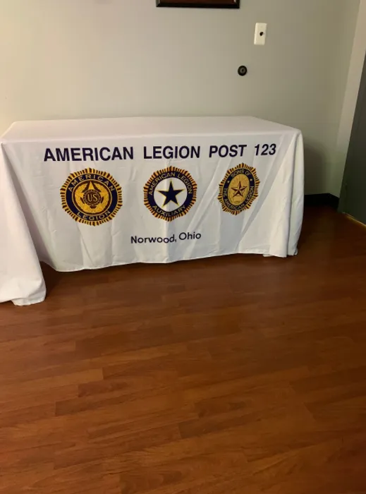 CustomPhoneWalletsNow.com - Custom Rectangle Table Covers