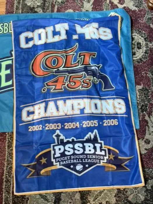 CustomPhoneWalletsNow.com - Rectangle Flag