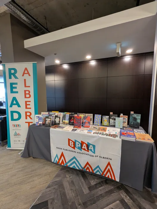 CustomPhoneWalletsNow.com - Table Runner