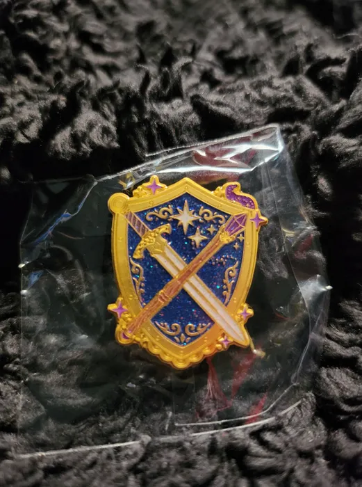 CustomPhoneWalletsNow.com - Hard Enamel Pin