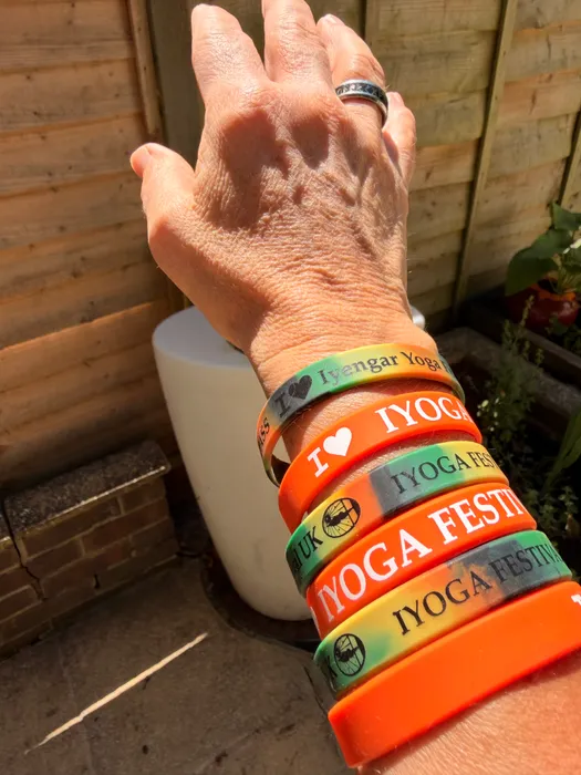 CustomPhoneWalletsNow.com - Printed Wristbands