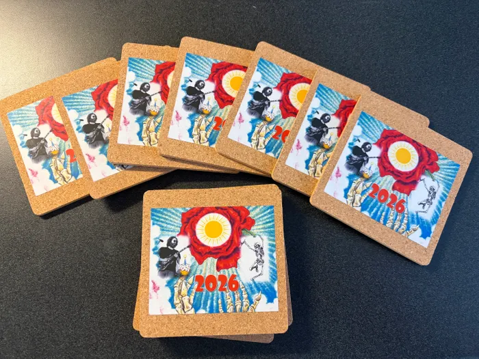 CustomPhoneWalletsNow.com - Cork Coasters