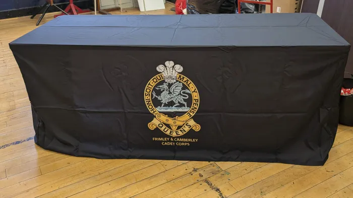 CustomPhoneWalletsNow.com - Custom Rectangle Table Covers