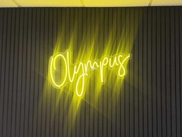 CustomPhoneWalletsNow.com - Custom Neon Sign