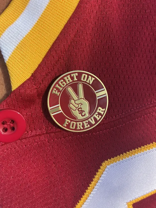 CustomPhoneWalletsNow.com - Hard Enamel Pin