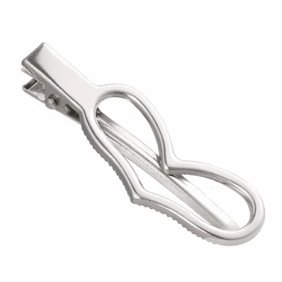 Hollow Heart Alligator Clip - Custom Phone Wallets Now