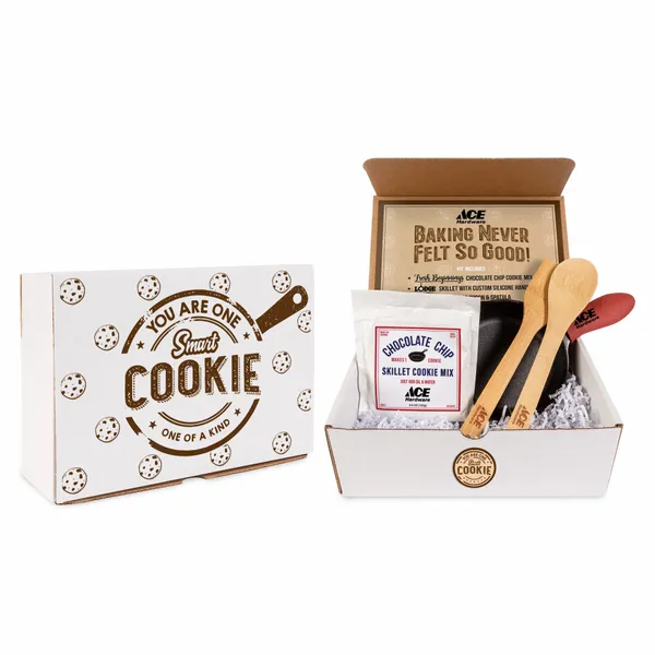 Fresh Beginnings Skillet Cookie Kit with Bamboo Cooking Utensils - Custom Phone Wallets Now