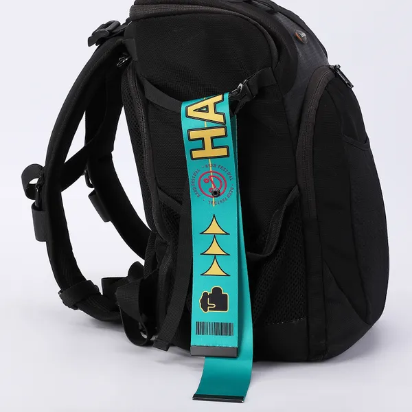 Luggage Streamer