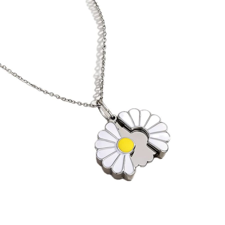 Photo Locket Necklaces - Custom Phone Wallets Now